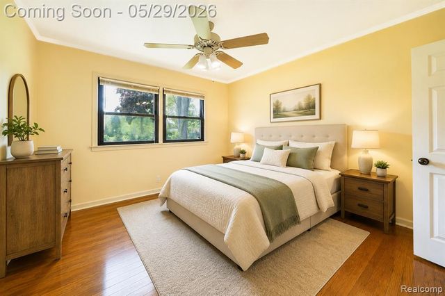 7806 Circle Boulevard, West Bloomfield, MI 48323