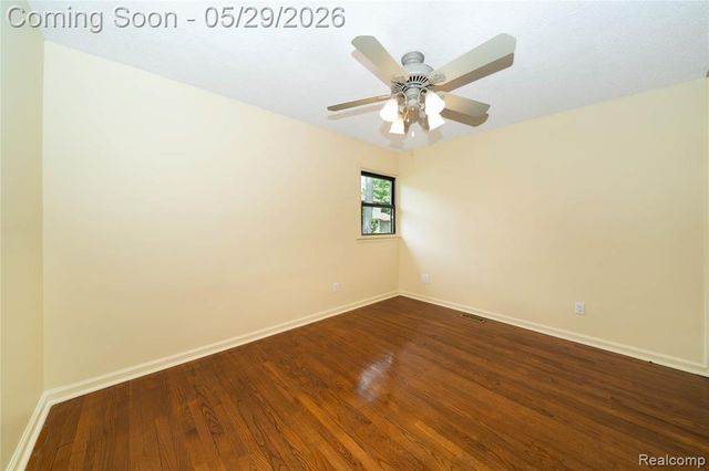 7806 Circle Boulevard, West Bloomfield, MI 48323