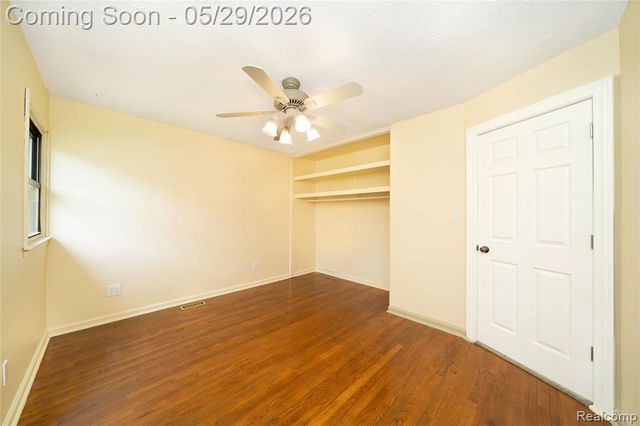 7806 Circle Boulevard, West Bloomfield, MI 48323