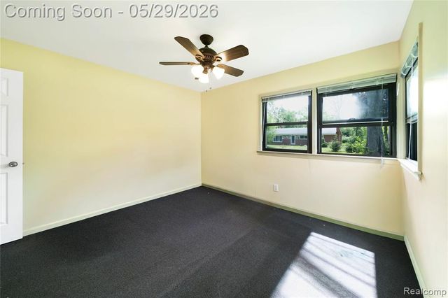 7806 Circle Boulevard, West Bloomfield, MI 48323
