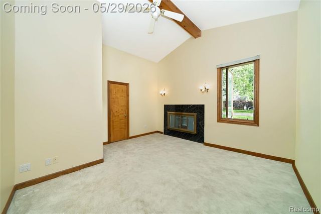 7806 Circle Boulevard, West Bloomfield, MI 48323