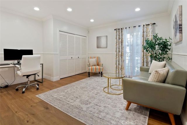 15248 Dickens Street 102, Sherman Oaks, CA 91403