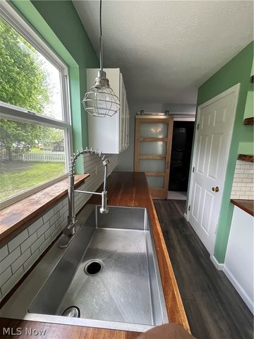 835 Yorkshire Drive, Ravenna, OH 44266