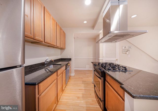 1371 MONROE NW, Washington, DC 20010