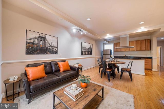 1371 MONROE NW, Washington, DC 20010