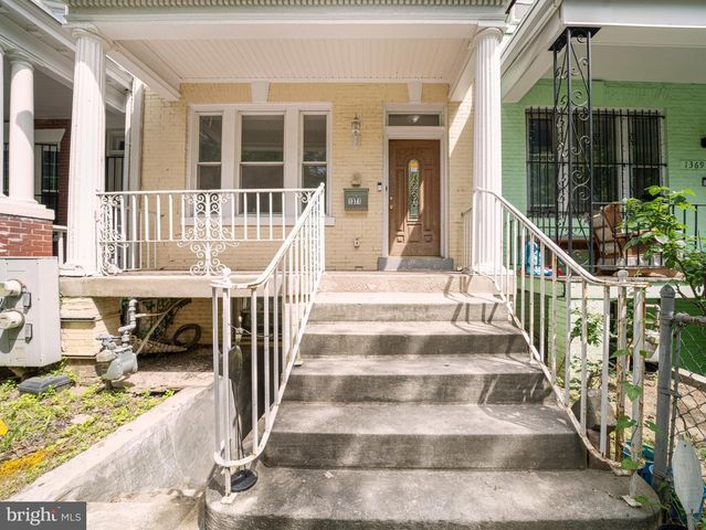 1371 MONROE NW, Washington, DC 20010