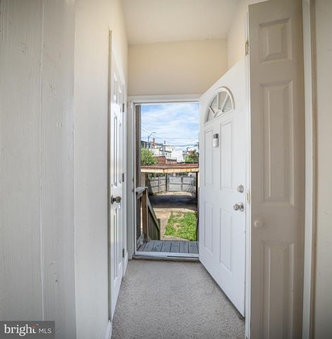 1371 MONROE NW, Washington, DC 20010
