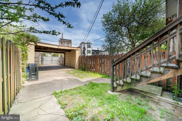 1371 MONROE NW, Washington, DC 20010
