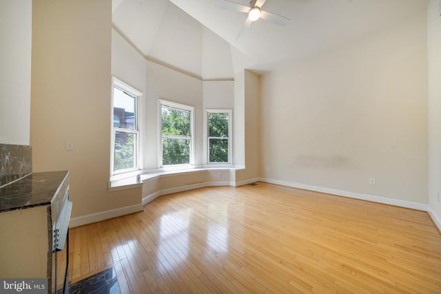 1371 MONROE NW, Washington, DC 20010