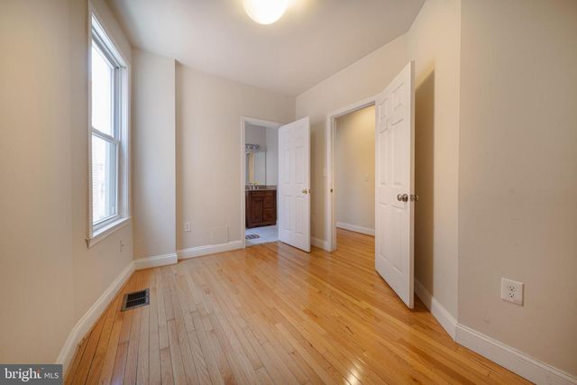 1371 MONROE NW, Washington, DC 20010