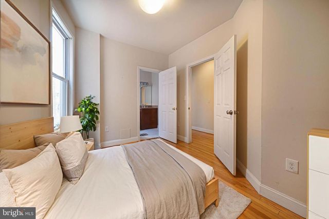 1371 MONROE NW, Washington, DC 20010