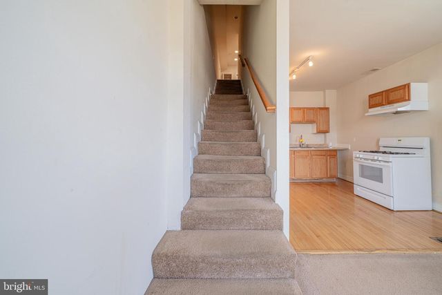 1371 MONROE NW, Washington, DC 20010