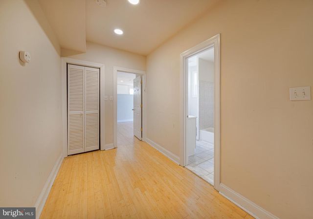 1371 MONROE NW, Washington, DC 20010