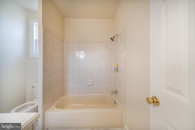 1371 MONROE NW, Washington, DC 20010