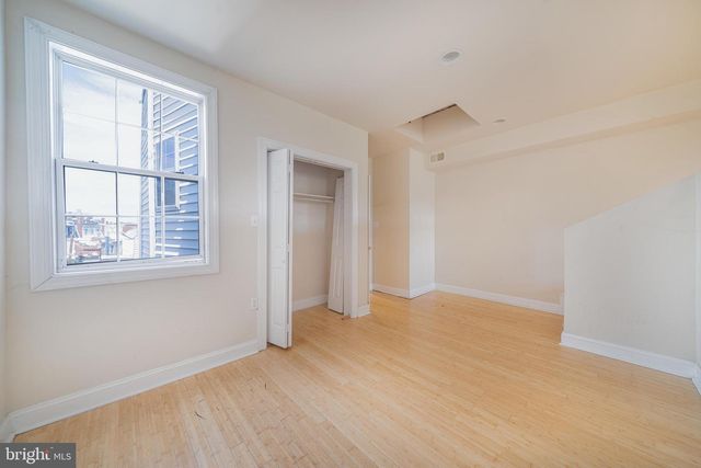1371 MONROE NW, Washington, DC 20010