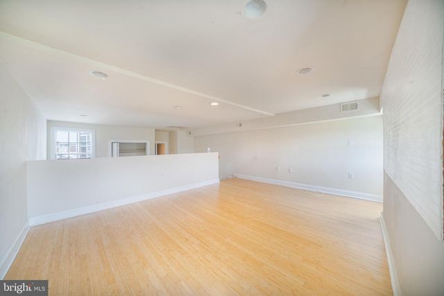 1371 MONROE NW, Washington, DC 20010