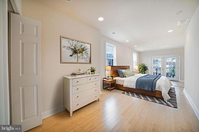 1371 MONROE NW, Washington, DC 20010