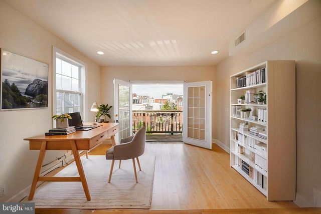1371 MONROE NW, Washington, DC 20010