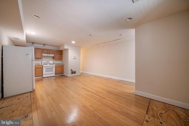 1371 MONROE NW, Washington, DC 20010