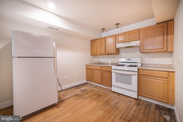 1371 MONROE NW, Washington, DC 20010