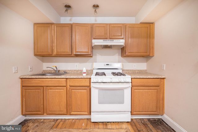 1371 MONROE NW, Washington, DC 20010