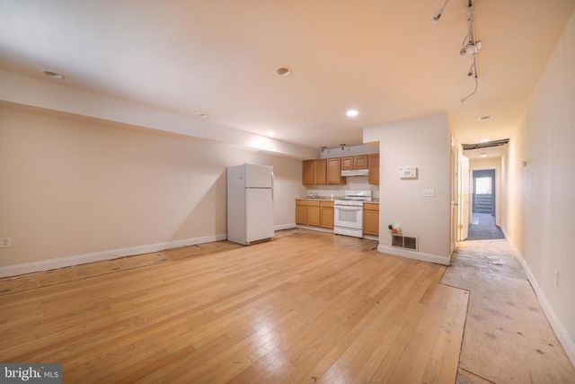 1371 MONROE NW, Washington, DC 20010