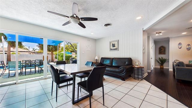 6400 PELICAN DRIVE S, St Petersburg, FL 33707