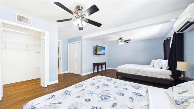 6400 PELICAN DRIVE S, St Petersburg, FL 33707