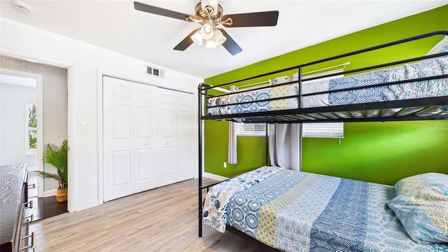 6400 PELICAN DRIVE S, St Petersburg, FL 33707