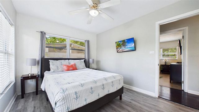 6400 PELICAN DRIVE S, St Petersburg, FL 33707