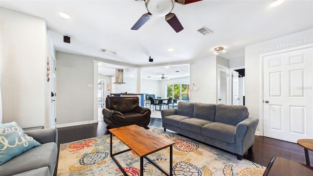 6400 PELICAN DRIVE S, St Petersburg, FL 33707