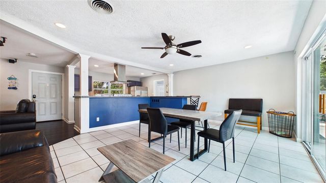 6400 PELICAN DRIVE S, St Petersburg, FL 33707