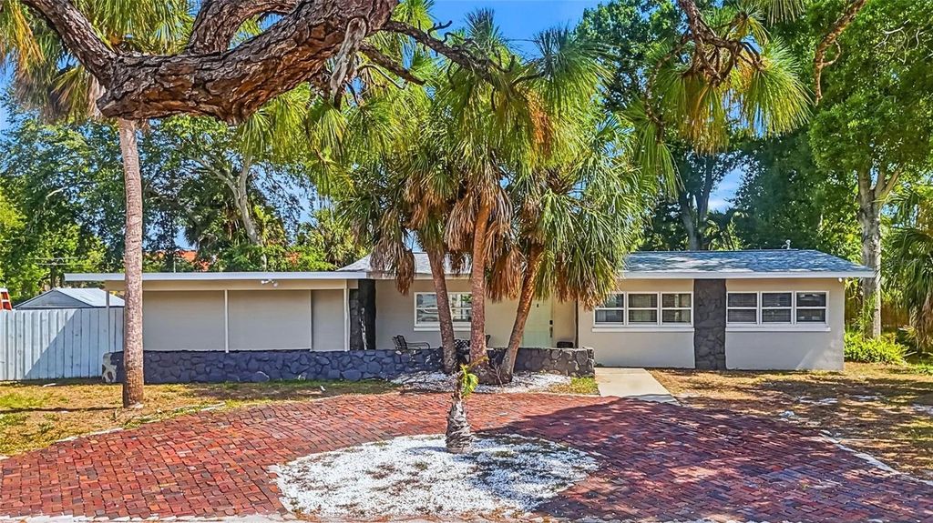 6400 PELICAN DRIVE S, St Petersburg, FL 33707