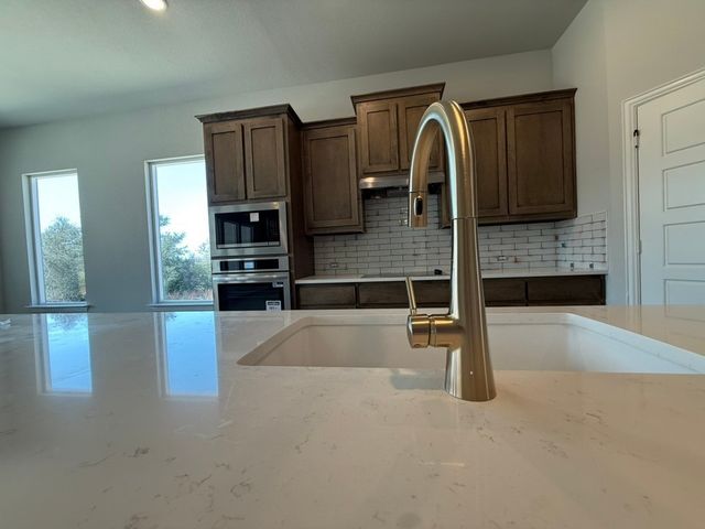 409 Hayden Faith Court, Springtown, TX 76082