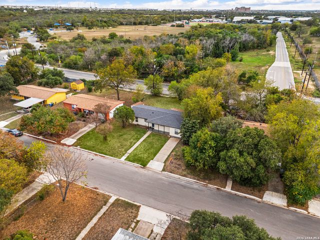 258 Antrim Dr, San Antonio, TX 78218