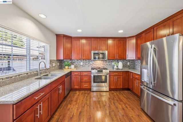 21132 Tyee Ct, Castro Valley, CA 94546