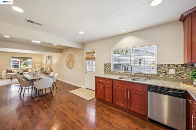 21132 Tyee Ct, Castro Valley, CA 94546
