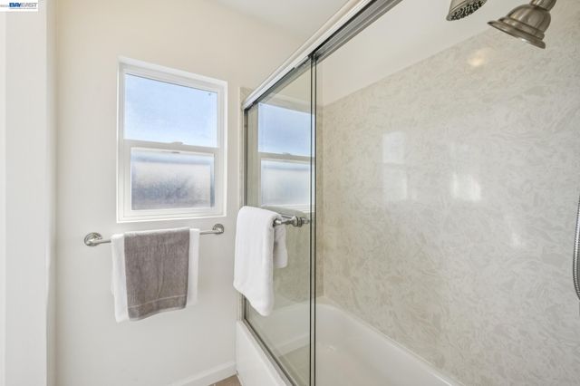 21132 Tyee Ct, Castro Valley, CA 94546