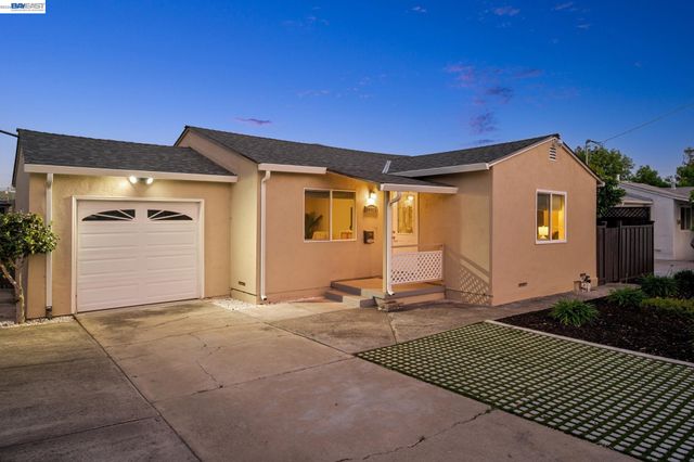 21132 Tyee Ct, Castro Valley, CA 94546