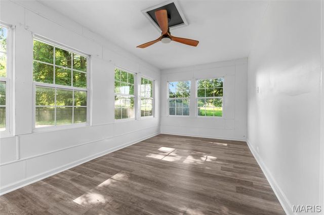 815 Southmoor Place, Godfrey, IL 62035