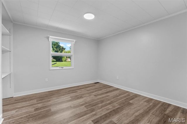 815 Southmoor Place, Godfrey, IL 62035