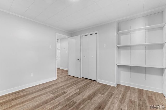 815 Southmoor Place, Godfrey, IL 62035