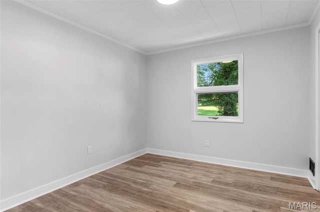 815 Southmoor Place, Godfrey, IL 62035