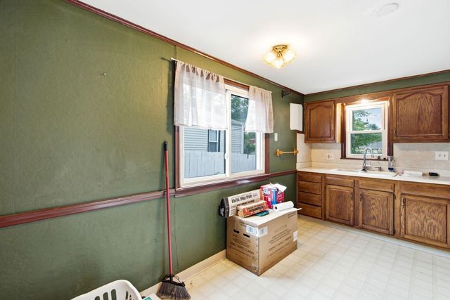 541 S James Road, Columbus, OH 43213