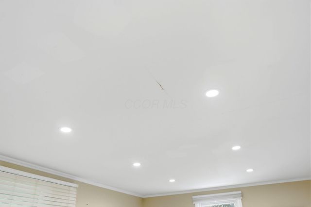 541 S James Road, Columbus, OH 43213