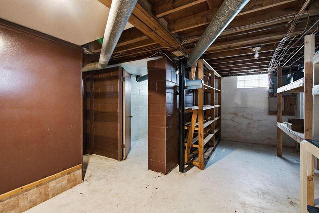 541 S James Road, Columbus, OH 43213