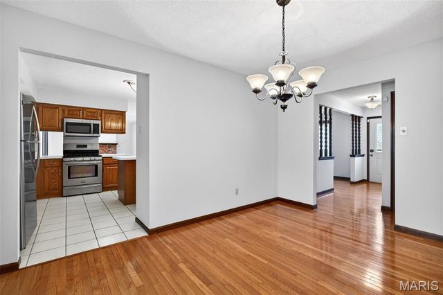 313 Gum Tree Drive, St Charles, MO 63301