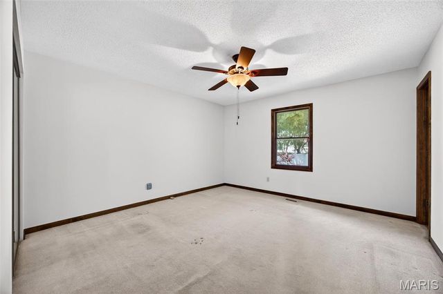 313 Gum Tree Drive, St Charles, MO 63301