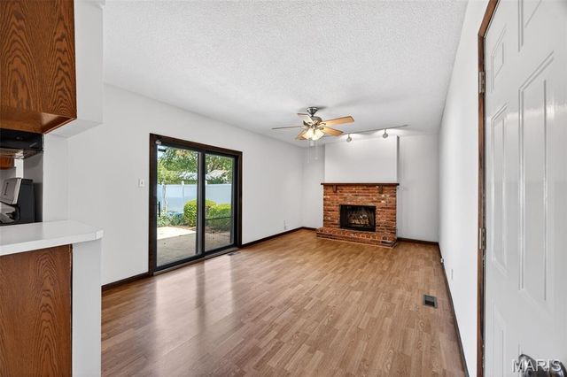 313 Gum Tree Drive, St Charles, MO 63301