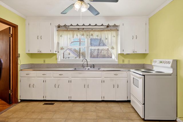 176 Old Charleston Road NE, Cleveland, TN 37312